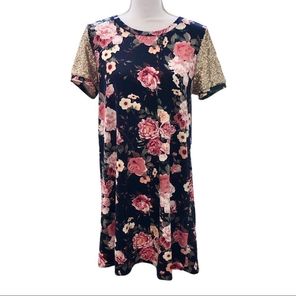 Sun & Moon Shortsleeved Dress